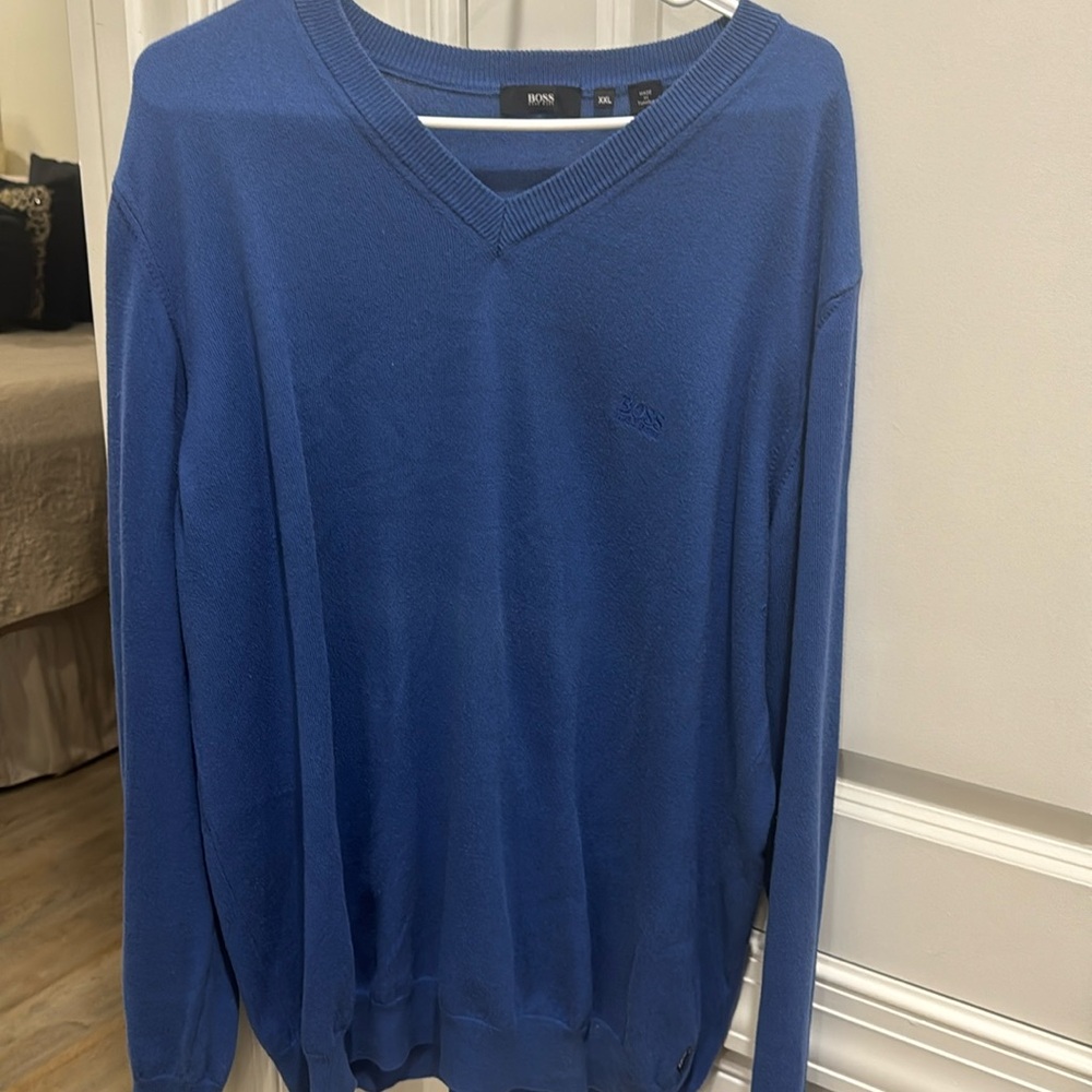 Boss sweater